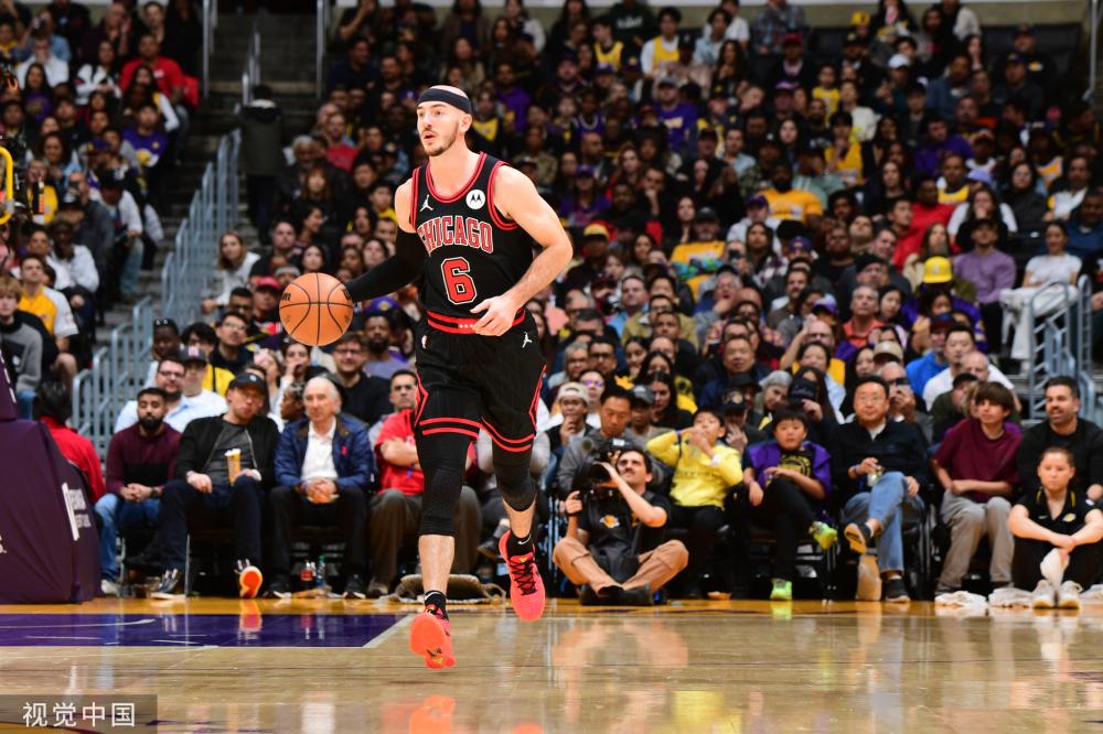 迷感到愤懑 迷感到愤懑