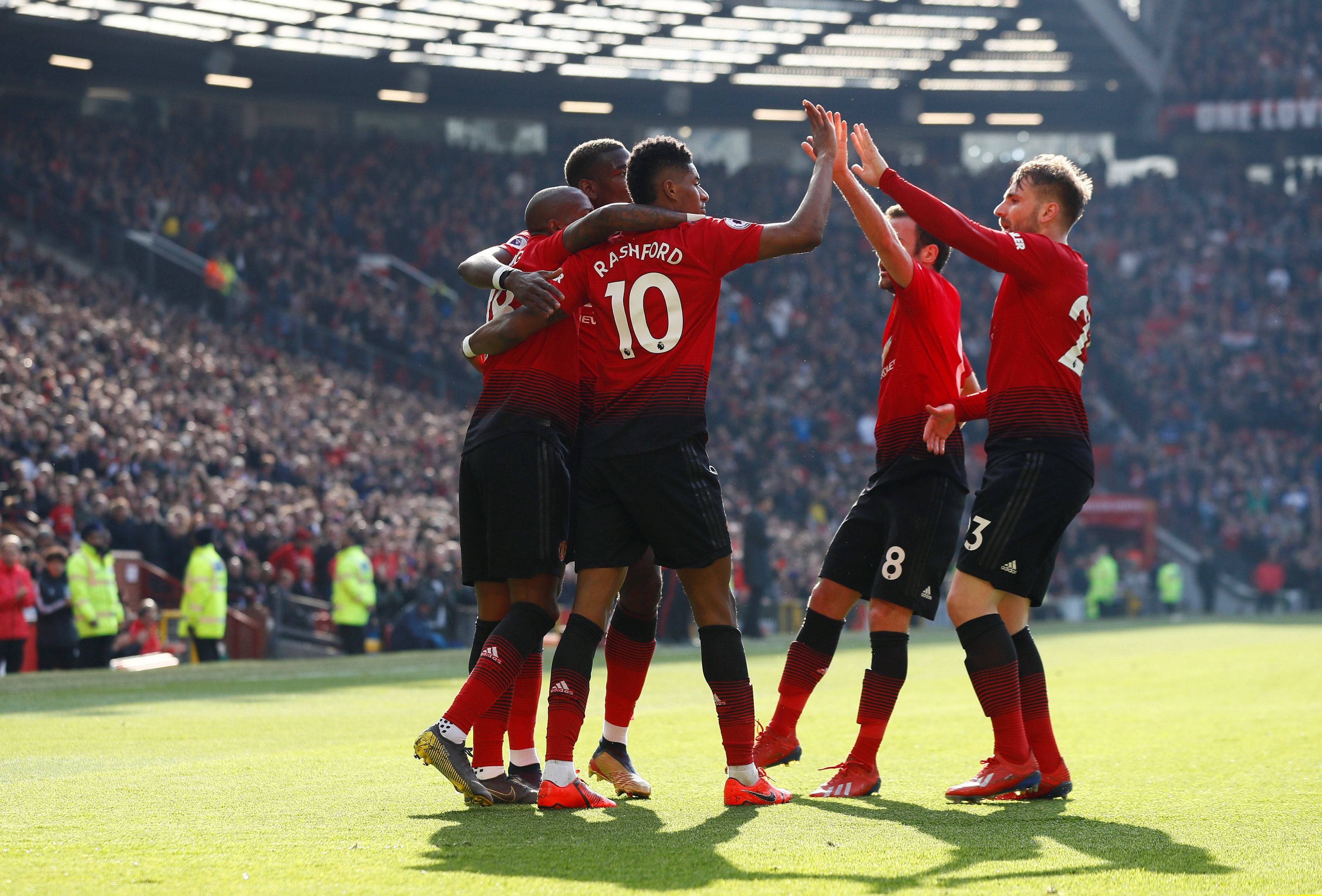 胜利彰显团 胜利彰显团